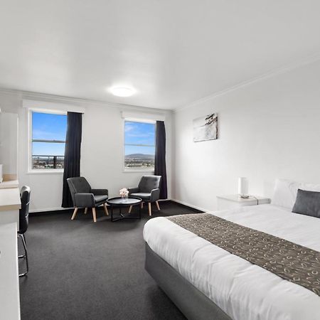 Coach House Launceston Hotel Exterior photo