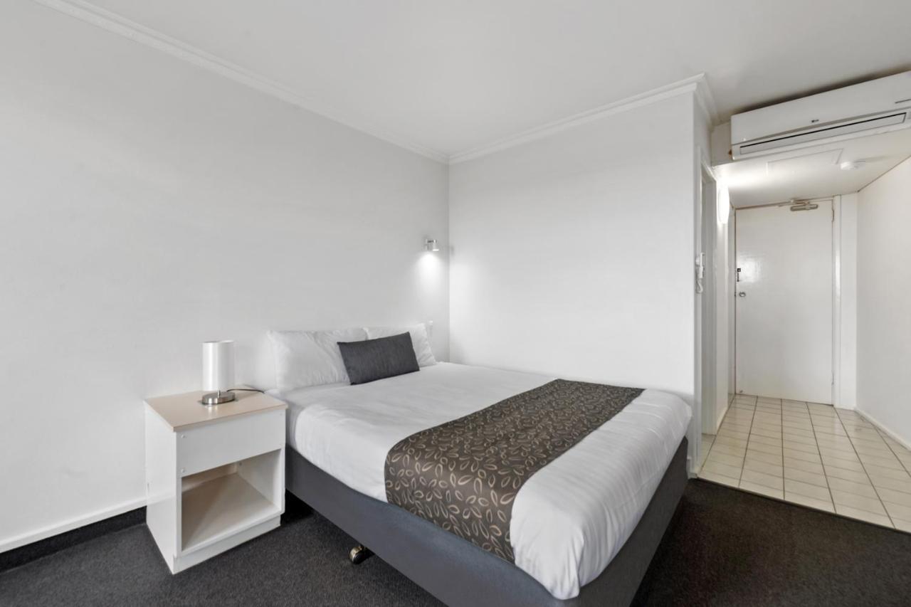 Coach House Launceston Hotel Exterior photo