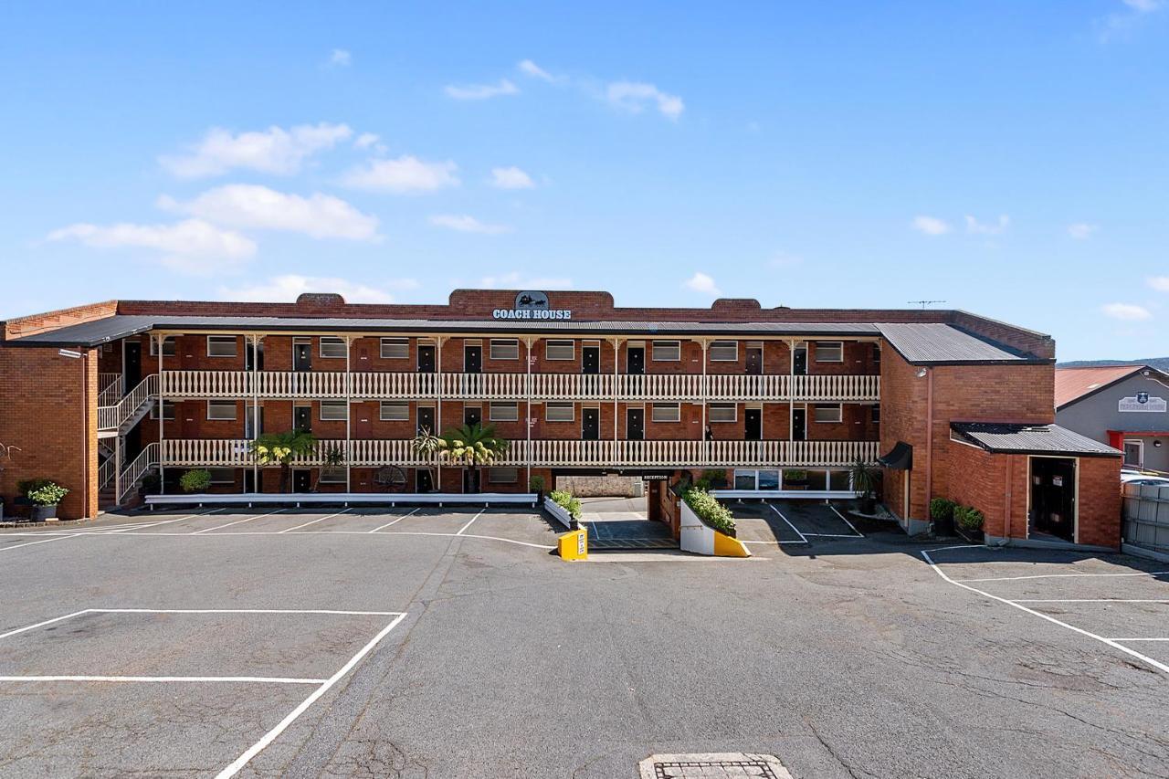 Coach House Launceston Hotel Exterior photo