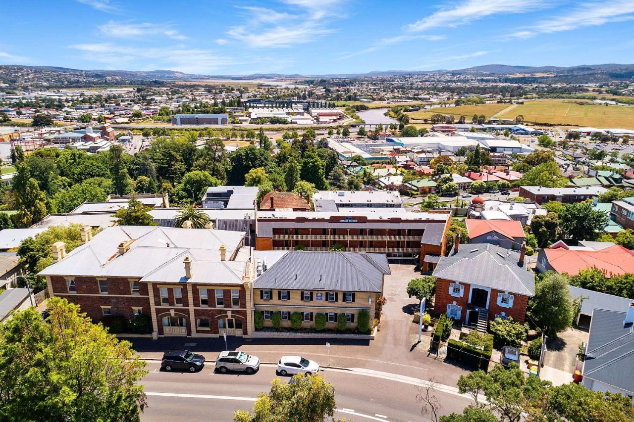 Coach House Launceston Hotel Exterior photo